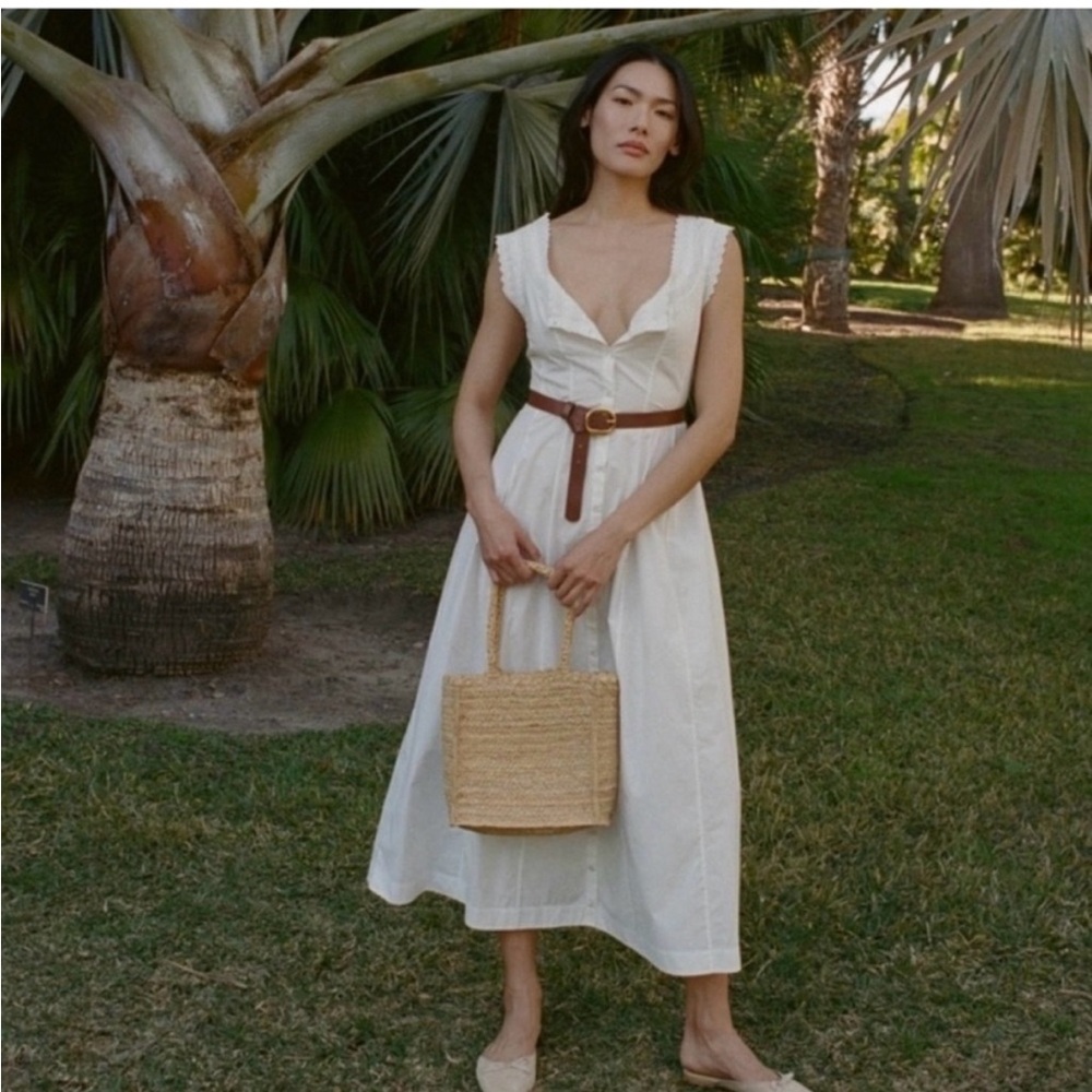 Doen Anneau dress in white